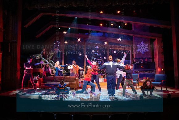 Skylight Jolly Holiday Highlights-108