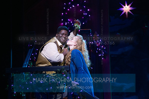 Skylight Jolly Holiday Highlights-102