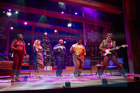 Skylight Jolly Holiday Highlights-89