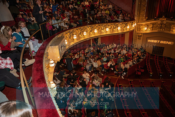 Milwaukee Rep 50th Christmas Carol School Matinee 2025-34