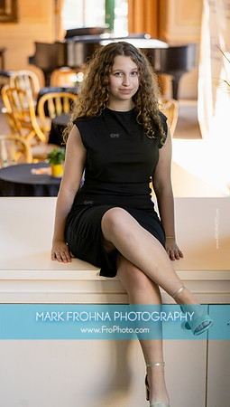 Emily Honigman Headshots 2025-23
