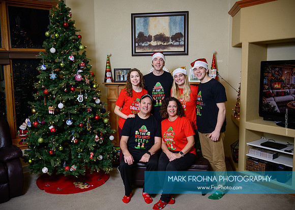 Rhodes Family Christmas 2025-6