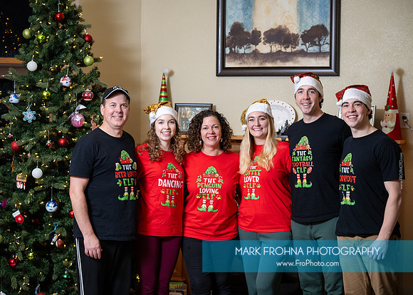 Rhodes Family Christmas 2025-15