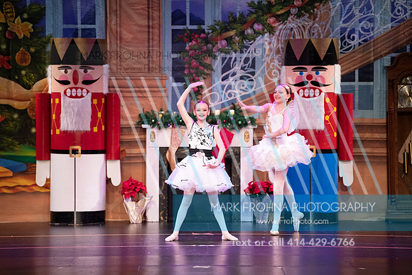 BRIO Nutcracker Cast 2 2022-87
