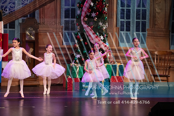 BRIO Nutcracker Cast 2 2022-11