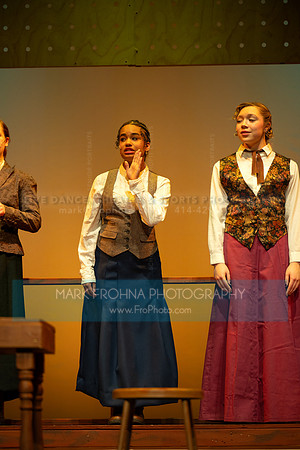 KM Hello Girls Act 1-277