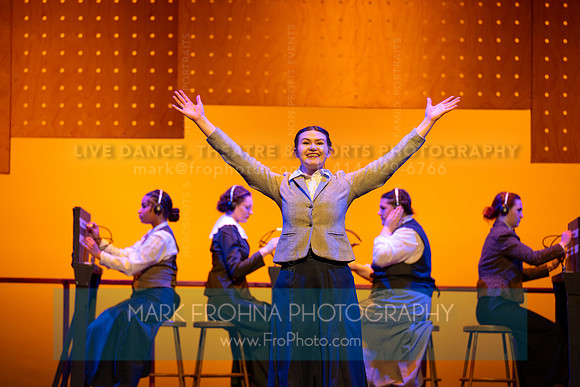 KM Hello Girls Act 1-229