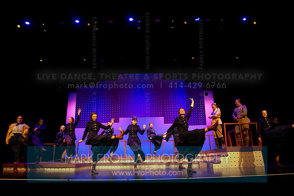 KM Hello Girls Act 1-472
