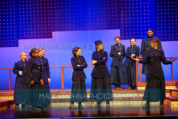 KM Hello Girls Act 1-442