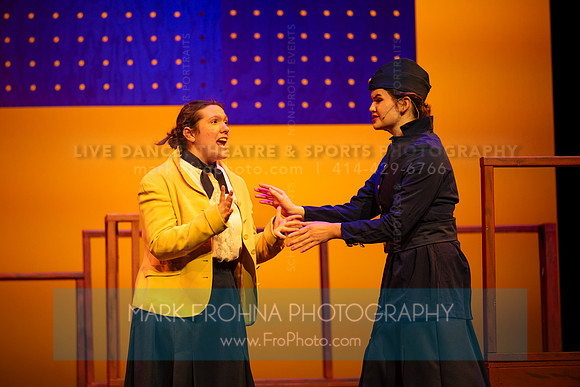 KM Hello Girls Act 1-413
