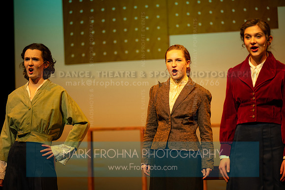 KM Hello Girls Act 1-316