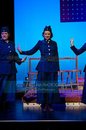 KM Hello Girls Act 1-672