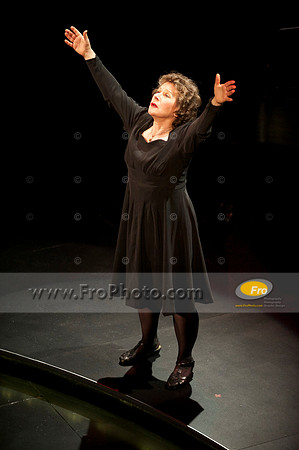 Skylight Edith Piaf 2013 Rehearsal 068