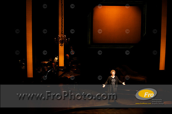 Skylight Edith Piaf 2013 Preview 004