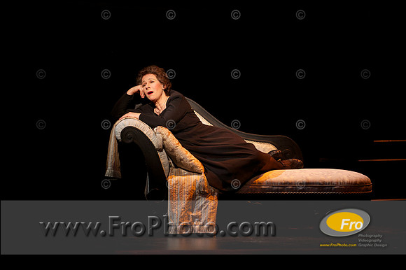 Skylight Edith Piaf 2013 Preview 013