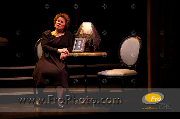 Skylight Edith Piaf 2013 Preview 024