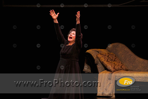 Skylight Edith Piaf 2013 Preview 025