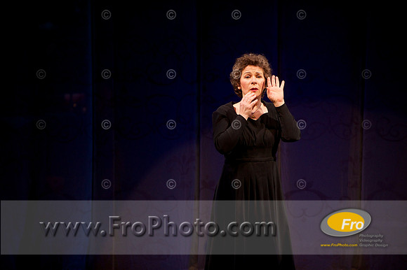 Skylight Edith Piaf 2013 Preview 031