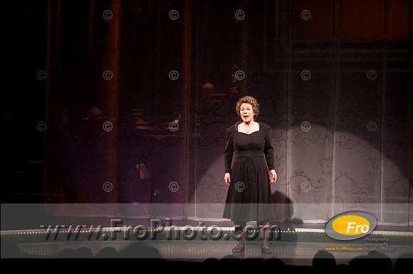 Skylight Edith Piaf 2013 Preview 034