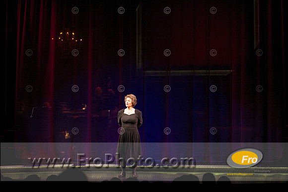 Skylight Edith Piaf 2013 Preview 037