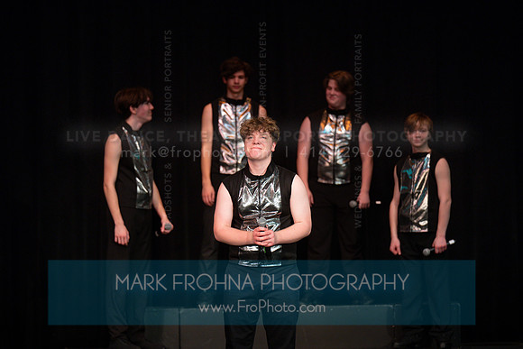 Main Street Chart Toppers Olen-152