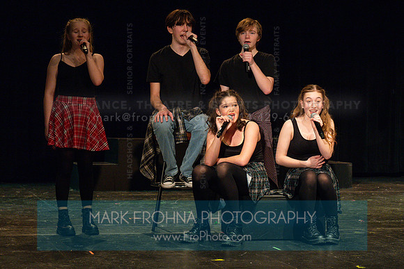 Main Street Chart Toppers Olen-124