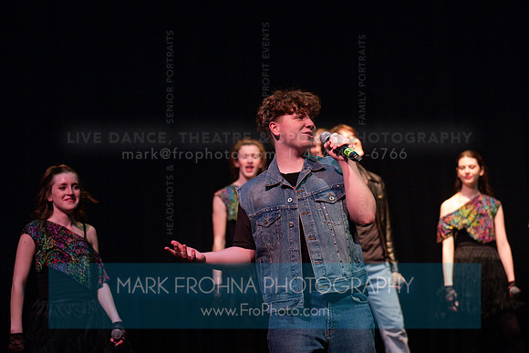 Main Street Chart Toppers Olen-114