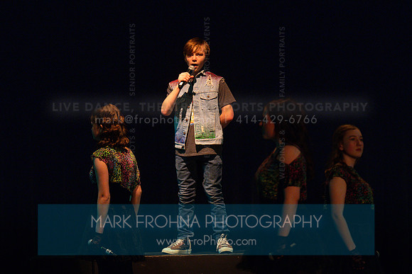 Main Street Chart Toppers Olen-108