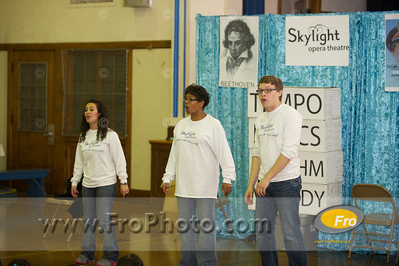 Skylight Standard Songbook 072