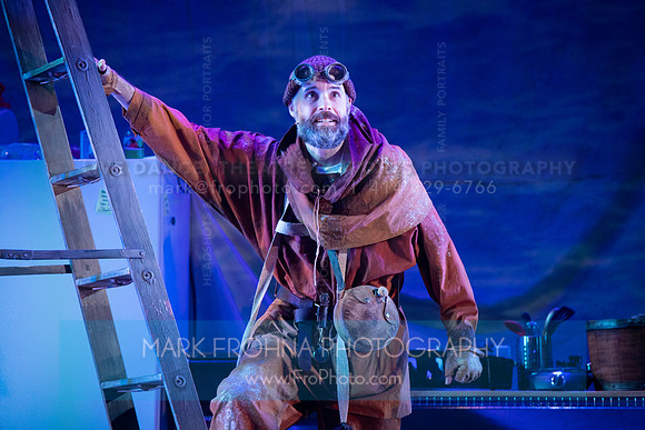 Skylight Ernest Shackleton Loves Me-43