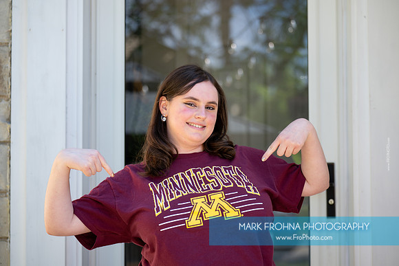 Lucy Senior Minnesota T-Shirt-2