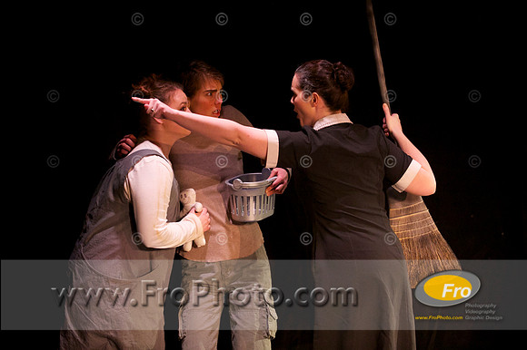 UWM Hansel and Gretel 019