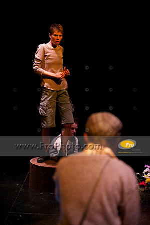 UWM Hansel and Gretel 032