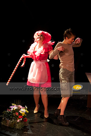 UWM Hansel and Gretel 045