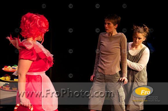 UWM Hansel and Gretel 047