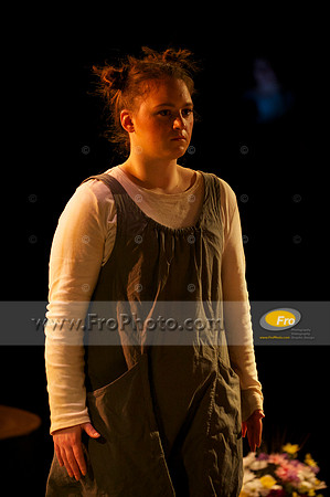 UWM Hansel and Gretel 053