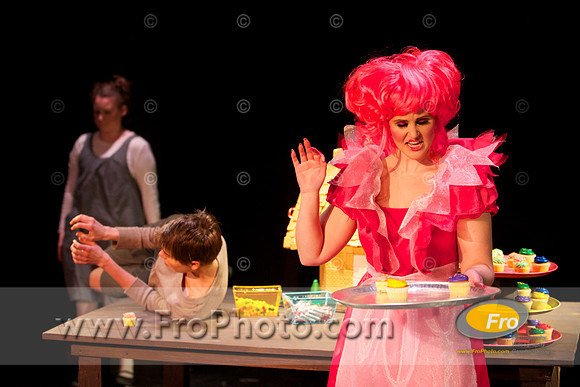 UWM Hansel and Gretel 058