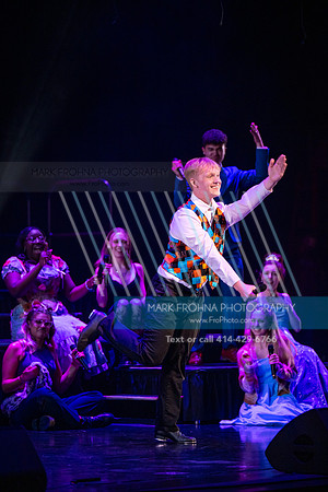 Jerry Awards 2026 A Lead Medley PURPLE-1156