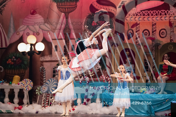 BRIO Nutcracker Cast 2 2022-332