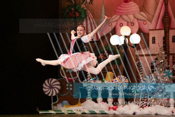 BRIO Nutcracker Cast 2 2022-335