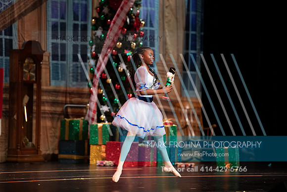 BRIO Nutcracker Cast 1 2022-208