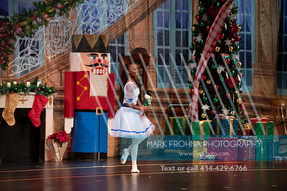 BRIO Nutcracker Cast 1 2022-203