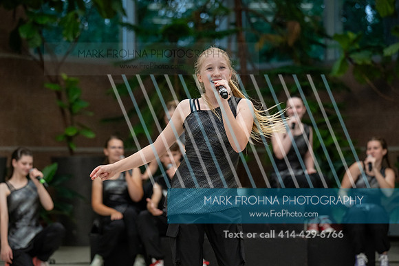 Main Street Song and Dance Zoo 2026-31