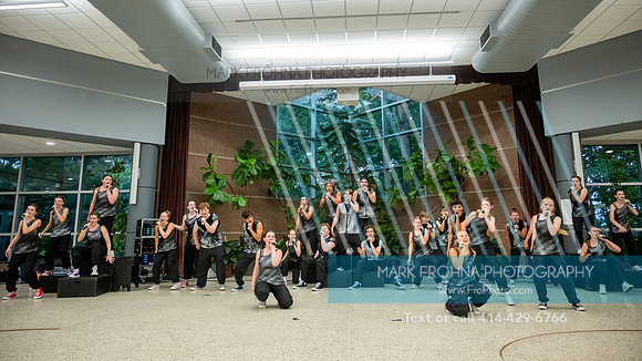 Main Street Song and Dance Zoo 2026-49