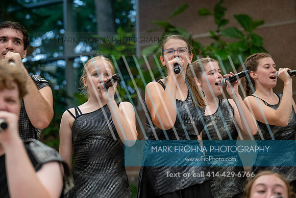 Main Street Song and Dance Zoo 2026-61