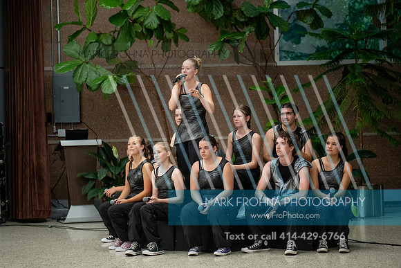 Main Street Song and Dance Zoo 2026-65