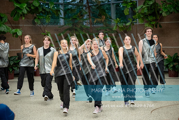 Main Street Song and Dance Zoo 2026-68