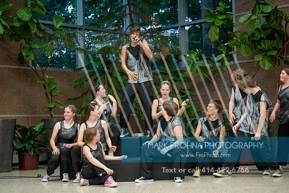 Main Street Song and Dance Zoo 2026-85