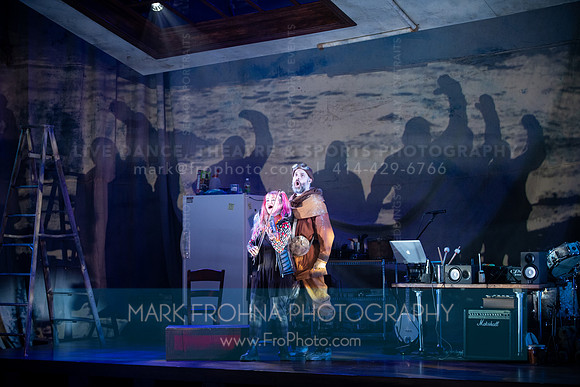 Skylight Ernest Shackleton Loves Me-54