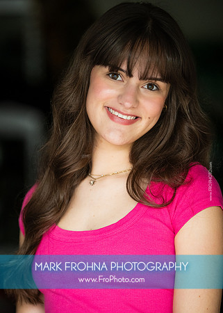 Evie Maassen Headshot 2026-10
